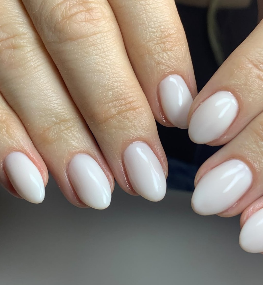 Banho de Gel Básico — Studio Clara Romano